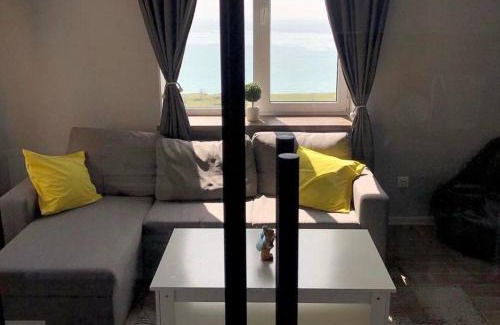 Yuzhne Apartamento | Квартира Море 5 минут