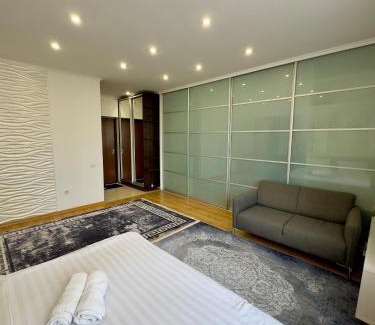 Almaty Apartamento | Квартира посуточно Бизнес класса ЖК Mega Towers