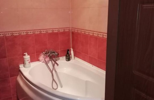 Kamianske Apartamento | Квартира посуточно Каменское