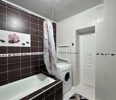 Pavlodar Apartamento | Квартира рядом с лесом и рекой
