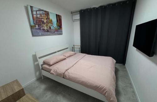 Nahariya Apartamento | Квартира с современным ремонтом