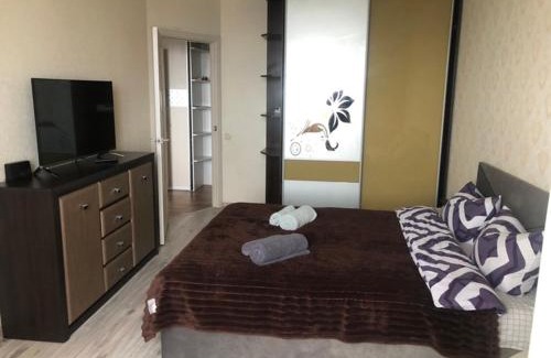 Maliyevtsy Apartamento | Квартира центр НАБЕРЕЖНИЙ