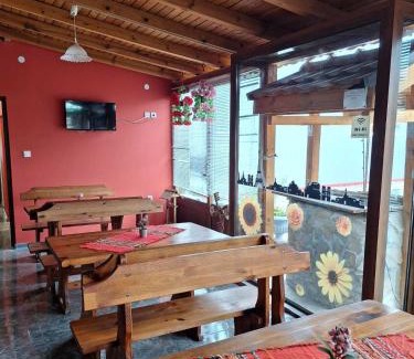 Dolna Mitropoliya Casa | Квартири ЦЕНТРАЛ