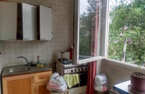 Nor-Nork Casa | Комната в ретро стиле в трехкомнатной квартире с отдельным входом