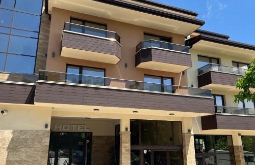 Gorna Oryahovitsa Hotel | Комплекс Бабенец