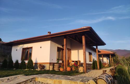 Popina Luka Villa | Комплекс Конна база Асгард