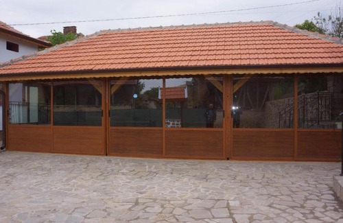 Krushuna Casa | КРУШУНСКИ КЪТ ТЕЯ