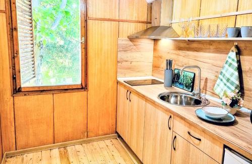 Mezdra Apartamento | Къмпинг и Бунгала Брусен Хил - Camping and Bungalows Brusen Hill