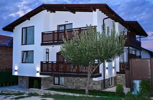 Dobrinishte Casa | Къща Александра 2