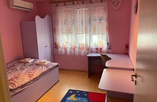 Parvenets Apartamento | Къща Бети самостоятелни апартаменти с двор край Пловдив