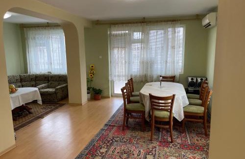 Parvenets Apartamento | Къща Бети самостоятелни апартаменти с двор край Пловдив