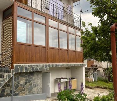 Borino Casa | Къща за гости "Домът на Краси"