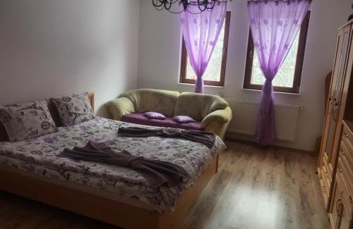 Aprilov Casa | Къща за гости - Еделвайс, гр. Габрово