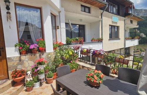 Trigrad Casa | Къща за гости Здравец