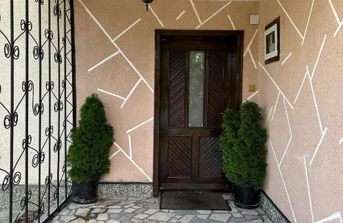 Suhindol Casa | Къща за гости Ива