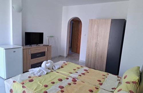 Akhtopol Casa | Къща за гости Кирови