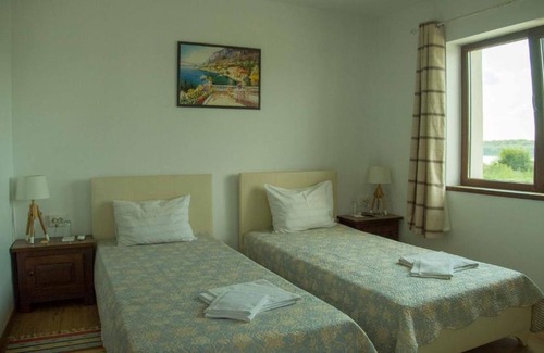 Tutrakan Casa | Къща за гости Лодката