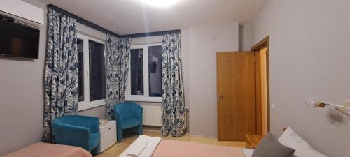 Svoge Casa | Къща за гости Марчела и ресторант