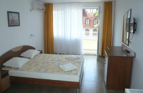 Nessebar New Town Casa | Къща за гости Мишел
