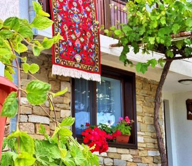 Kotel Casa | Къща за гости Песента на колелетата - Жеравна