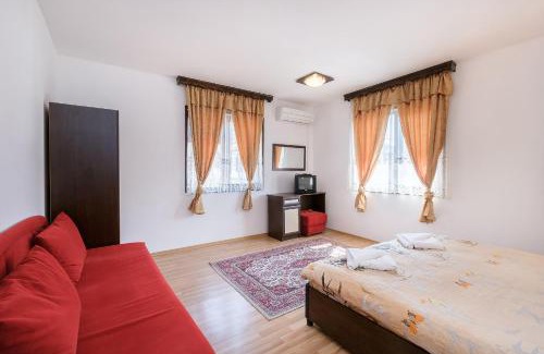 Zlatograd Casa | Къща за гости "При Примо"