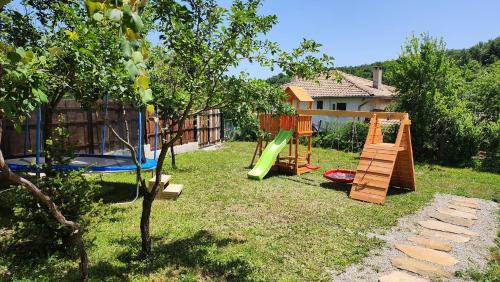 Gabrovo Casa | Къща за гости Роден Балкан