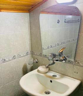 Elena Casa | Къща за гости Роза