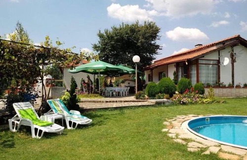 Varbitsa Casa | Къща за гости Симона яз.Тича
