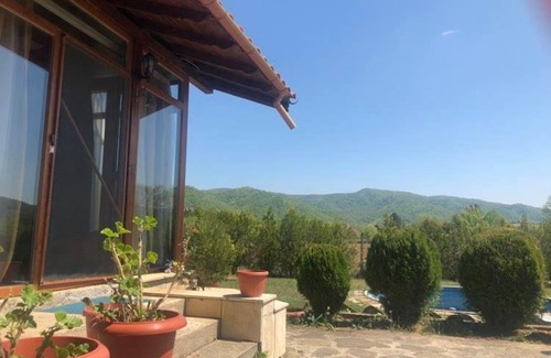 Varbitsa Casa | Къща за гости Симона яз.Тича