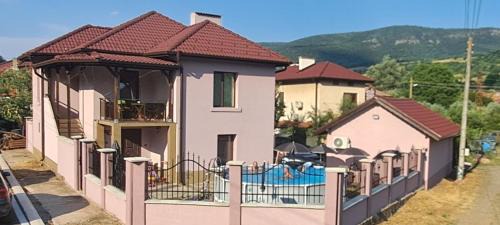 Chiprovtsi Villa | Къща за гости Ферара