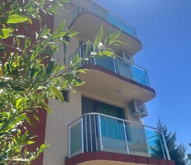 Chernomorets Casa | Къща за гости STEDY