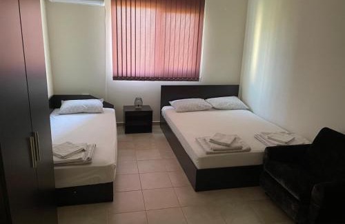 Hisarja Apartamento | ЛАЗАРОВИ
