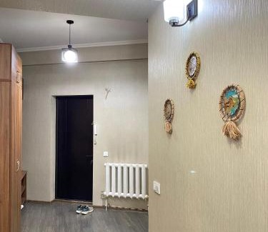 Ak-Talaa District Apartamento | Логвиненко 32
