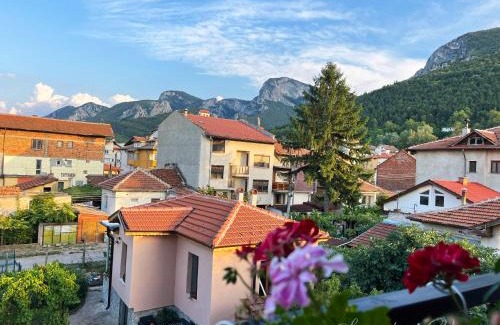 Vratsa Apartamento | Луксозен Апартамент с гледка СЛЪНЧЕВ ДЕН
