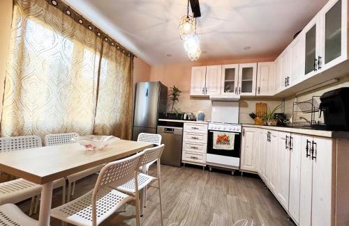 Vratsa Apartamento | Луксозен Апартамент с гледка СЛЪНЧЕВ ДЕН