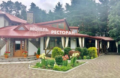 Yavory Cabina | Львівське Передмістя Котедж