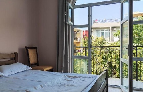 Kobuleti Hotel | Мини-отель у моря с видом на горы 0220