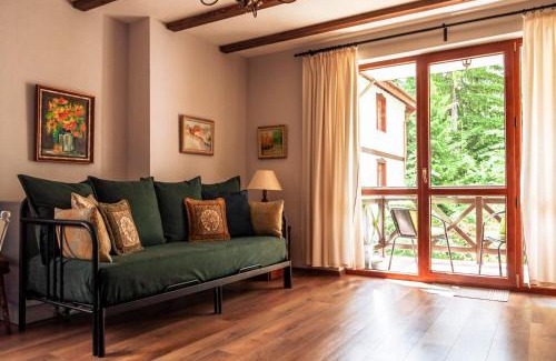 Smolyan Apartamento | "Моето Любимо Място", Смолянски езера - "My Favorite Place", Smolyan lakes