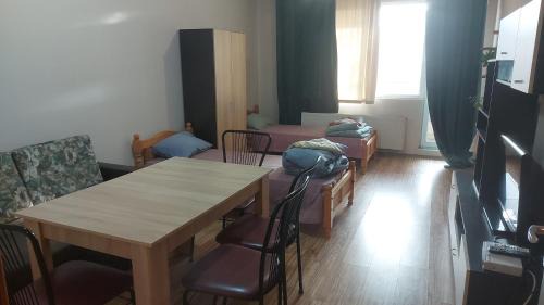 Ruse Apartamento | Муткурова 101