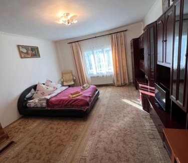Yasinya Casa | Міні-готель Міраж