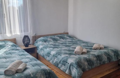 Elena Casa | На баба и дядо