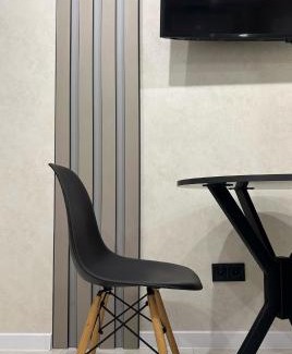 Darnyckyj Apartamento | Нова квартира поруч з метро