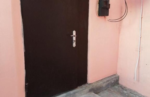 Berdyansk Apartamento | НОМЕРА ВОЗЛЕ ВИШНИ