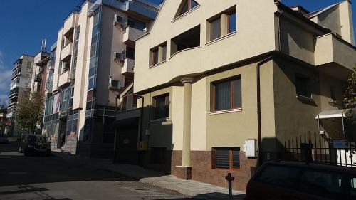 Shumen Apartamento | Нощувки Ботеви