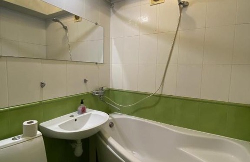 Pervomayskoye Apartamento | Однокомнатная квартира студия с панорамным балконом возле центр.площади Ленина
