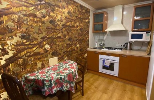 Pervomayskoye Apartamento | Однокомнатная квартира студия с панорамным балконом возле центр.площади Ленина
