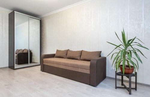 Svyatoshyns'kyi District Apartamento | Однокомнатная квартира с евро ремонтом,в тихом дворике.