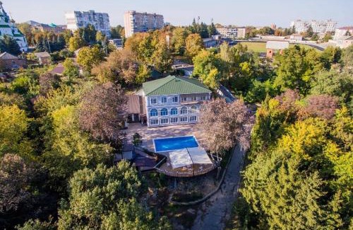 Lubny Hotel | Отельно-ресторанный комплекс Златогор