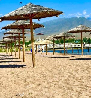 Issyk-Kul Region Apartamento | пансионат Париж