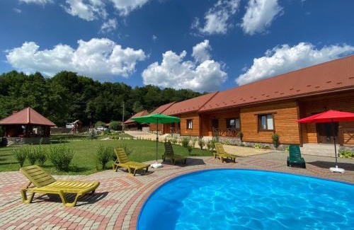 Serednye Apartamento | Перлина Лумшор